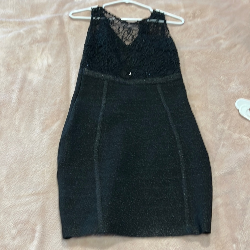 Stunning little black dress size small